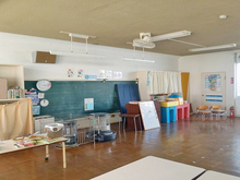 白里幼稚園園舎内31